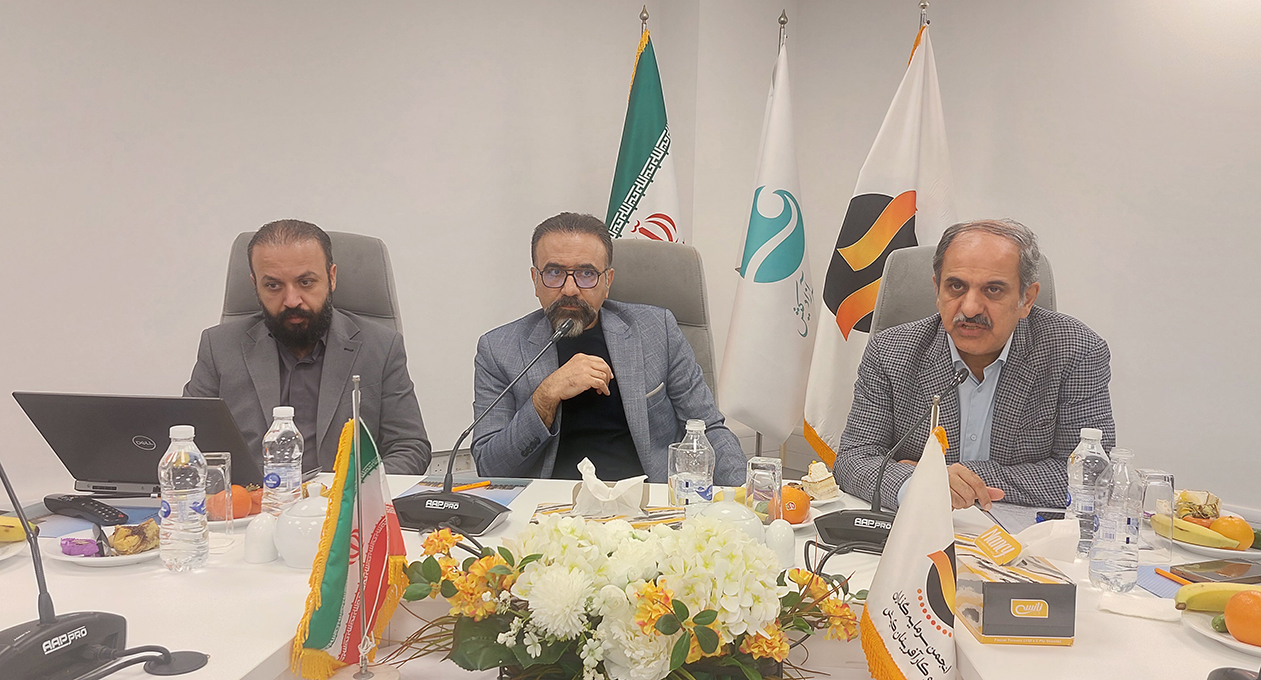 جلسه هفتگی انجمن با موضوع توکنایز دارائی های دنیای واقعی